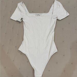 Aritzia Contour bodysuit